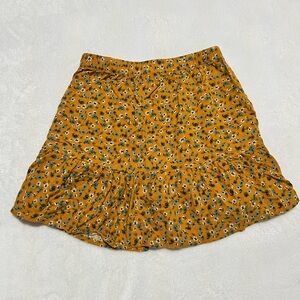 Zunie Yellow Floral Skort